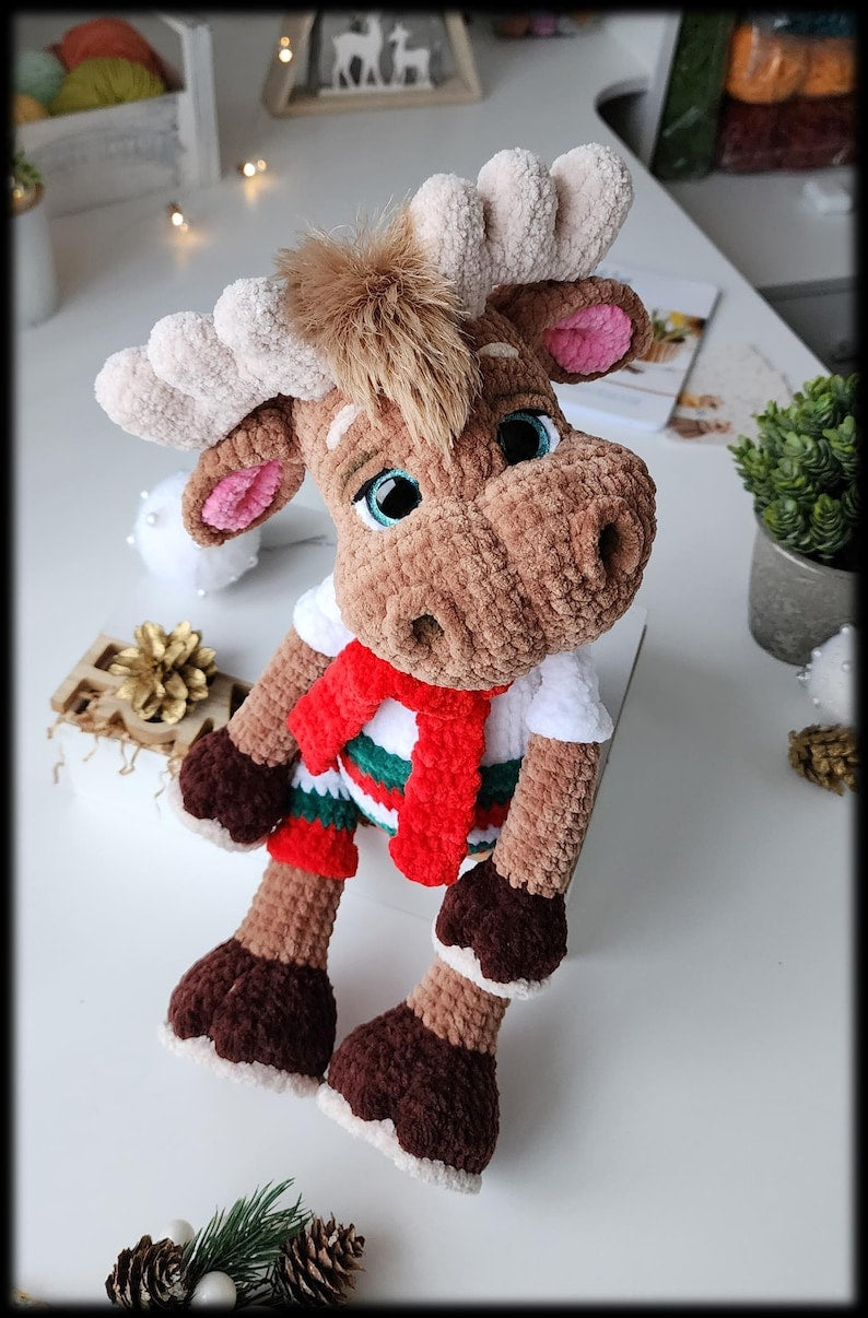 Weihnachtsrentier Nino – Häkelanleitung