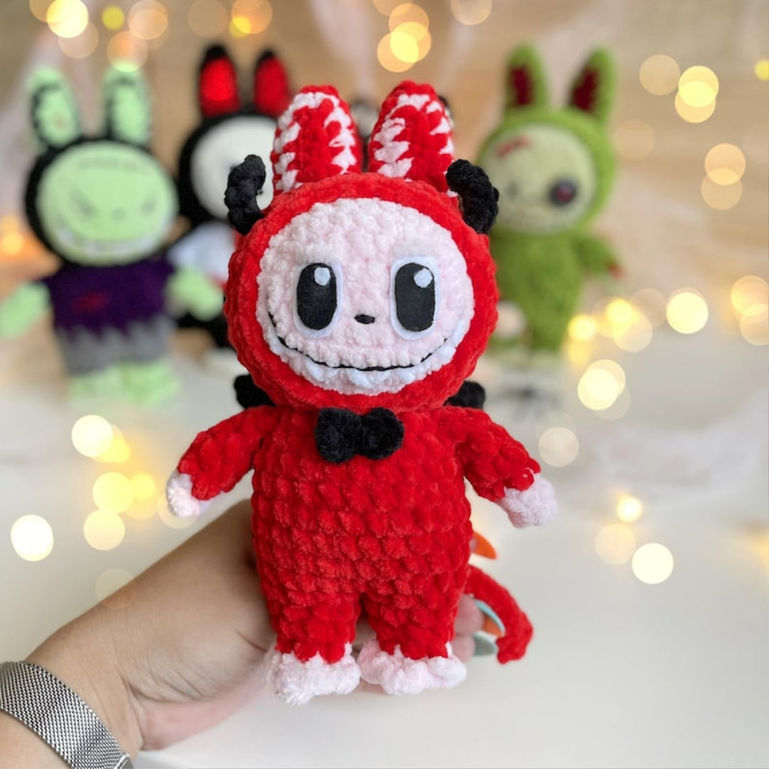 Labubu – 5-in-1 Halloween Häkel-Outfits 🎃👾