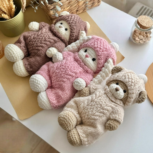 2-in-1 Anleitung: Bär „Topa“ mit Outfit