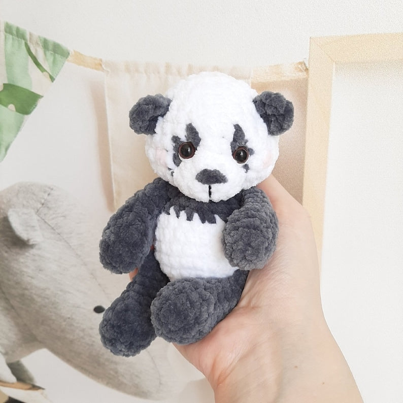 Panda – Plüschpanda Häkelanleitung