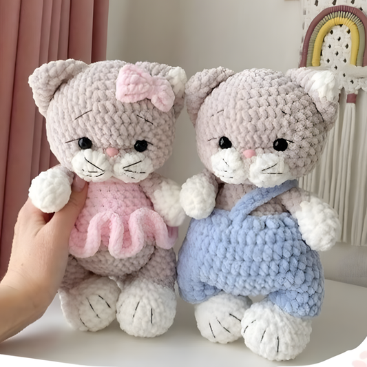 Adorables Chatons – Bundle 2-en-1 au Crochet avec Tenues