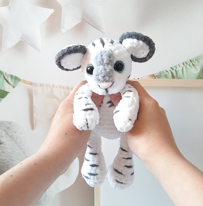 Timo – Häkelanleitung Tiger & Löwe