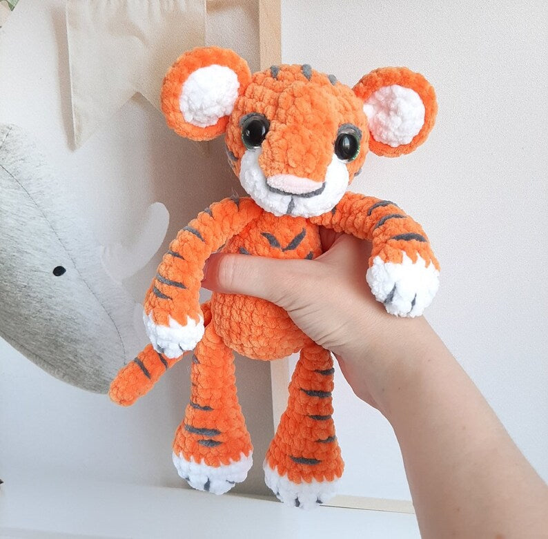 Timo – Häkelanleitung Tiger & Löwe