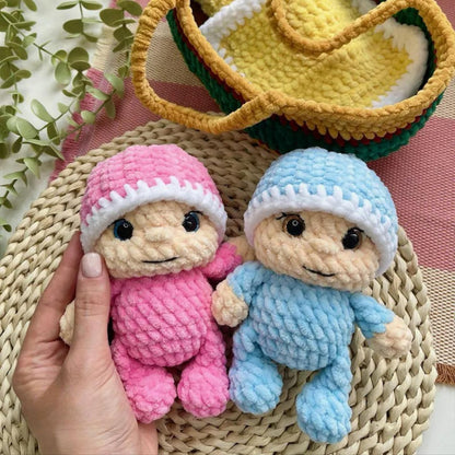 Baby Mila – Haakset met Draagmand & Accessoires