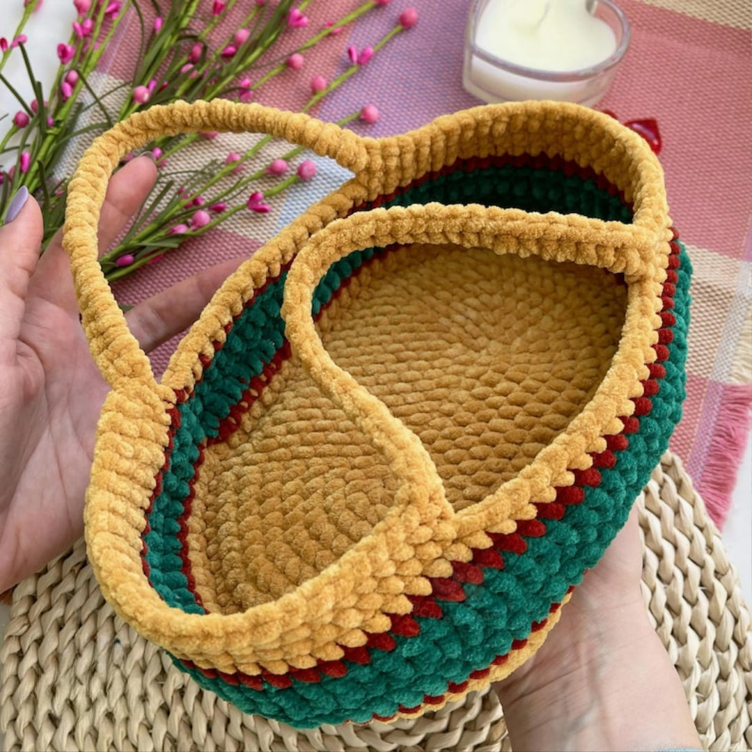 Baby Mila – Haakset met Draagmand & Accessoires