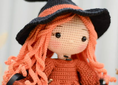 Beatrix het kleine heksje – Haakpatroon met outfit